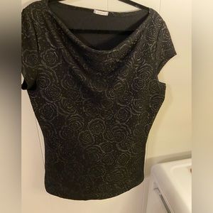 Atmosphere Woman’s large cap sleeve woman’s size  xlarge black roses blouse
